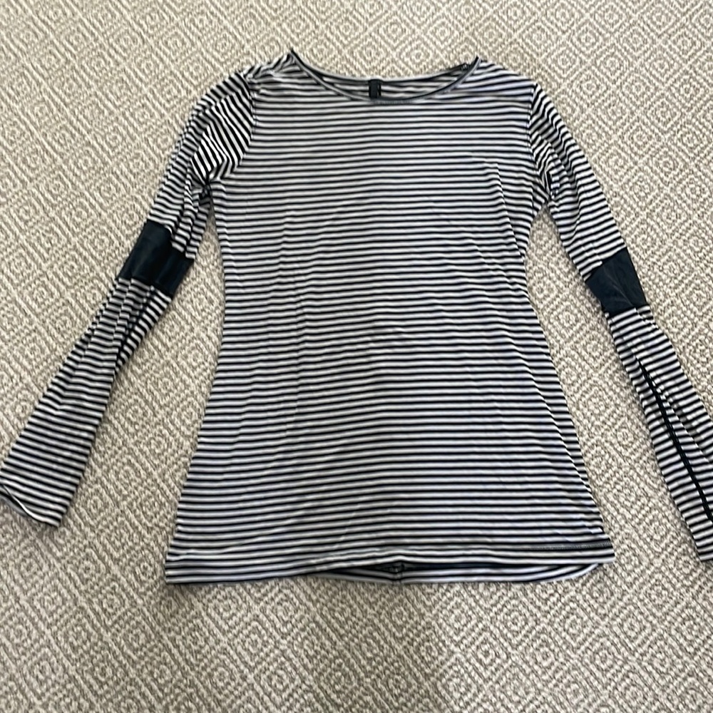 Lululemon long sleeve
